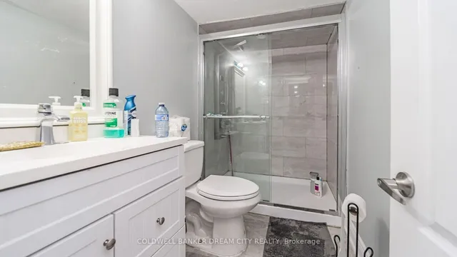 Additional image 34 of 88 Hollowgrove Blvd