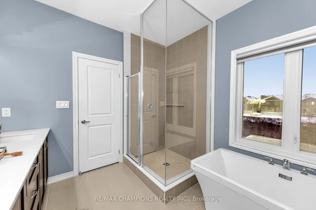 Additional image 29 of 10 Fruitvale Circ