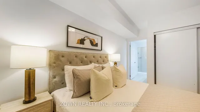 Additional image 31 of 60 Mendelssohn St Unit 221