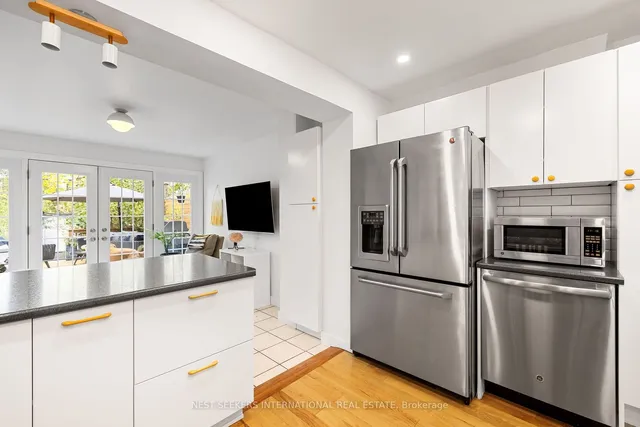 Additional image 13 of 40 Linton Ave