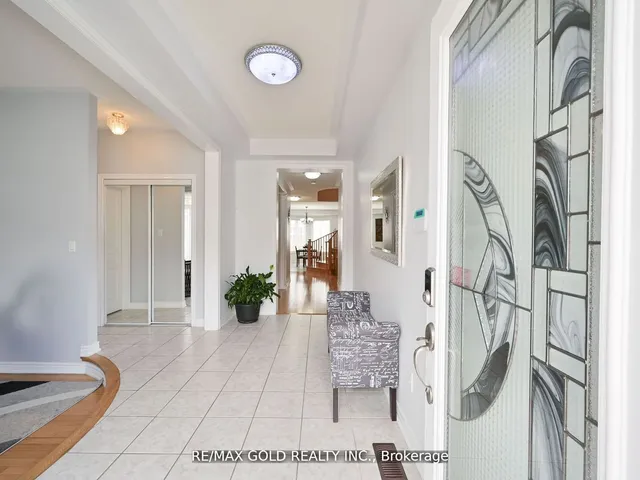 Additional image 2 of 25 Maverick Cres