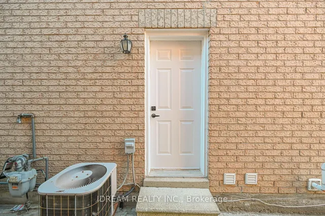 Additional image 30 of 24 Mannel Cres