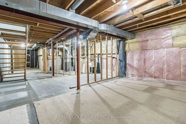 Additional image 37 of 130 Toba Cres