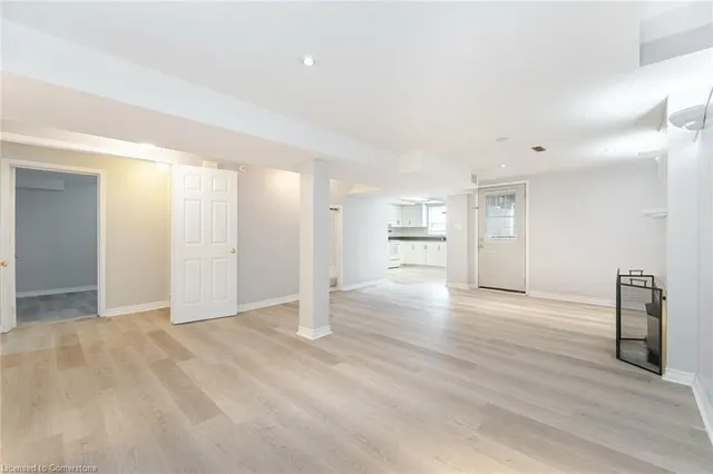 Additional image 39 of 140 Lord Simcoe Dr