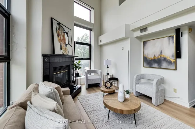 Additional image 5 of 393 King St Unit 202