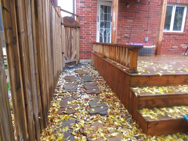 Additional image 39 of 34 Betty Nagle St