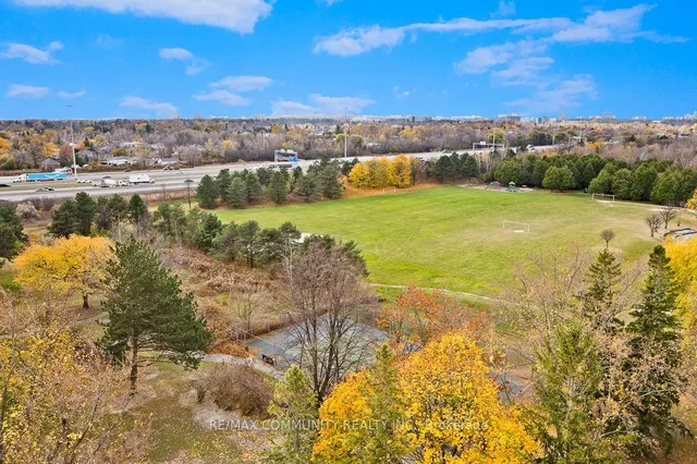 Additional image 4 of 10 Dean Park Rd Unit 1103