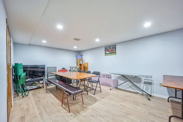 Additional image 35 of 27 Felan Cres