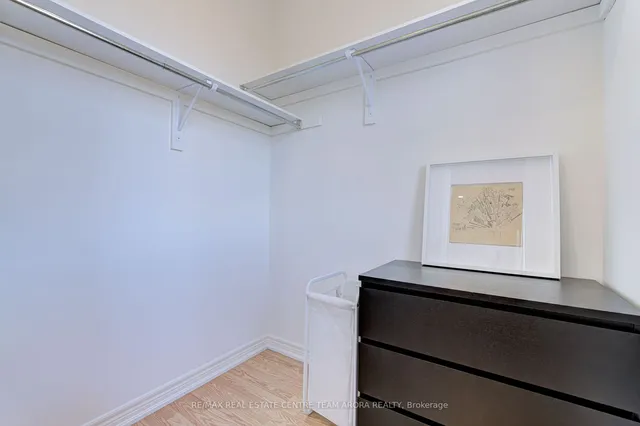 Additional image 25 of 46 Angelgate Rd