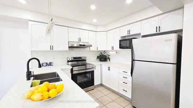 Additional image 14 of 29 Dunure Cres