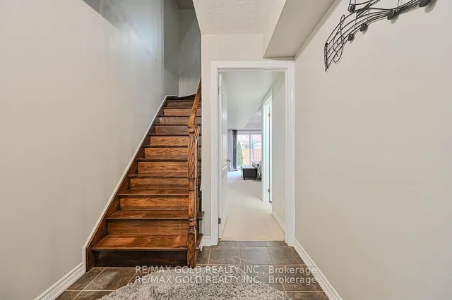 Additional image 8 of 31 Bergamont Rd