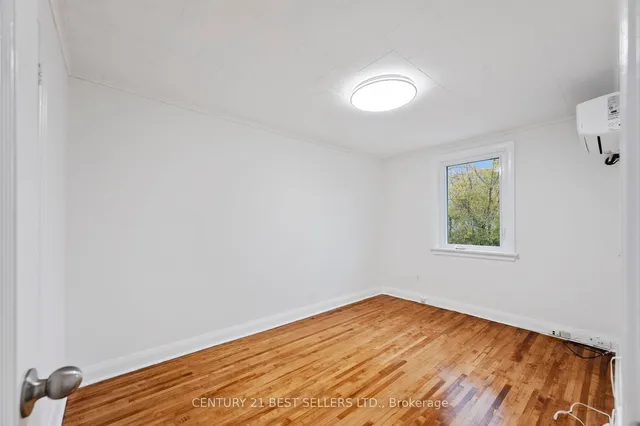 Additional image 21 of 51 Hertle Ave