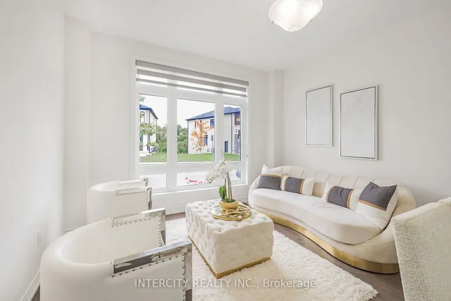 Additional image 8 of 54 Moorcroft Pl