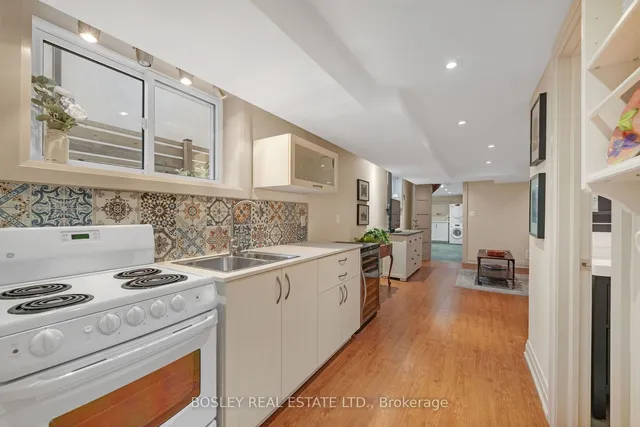 Additional image 26 of 23 24th St