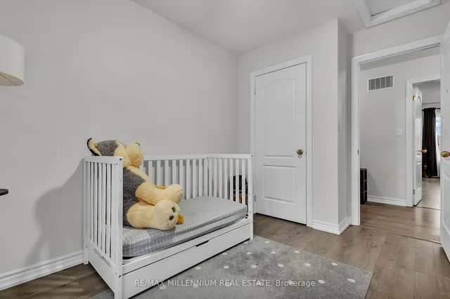 Additional image 28 of 65 New Pines Tr