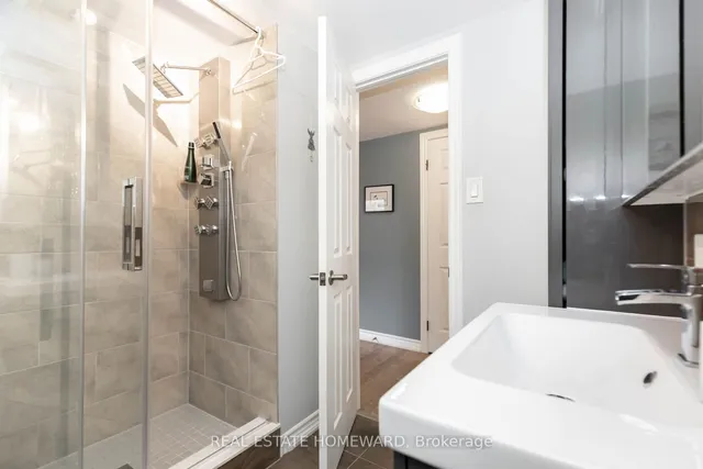 Additional image 23 of 90 Edgewood Ave Unit 118