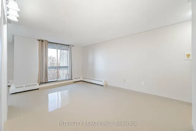 Additional image 8 of 4673 Jane St Unit 609