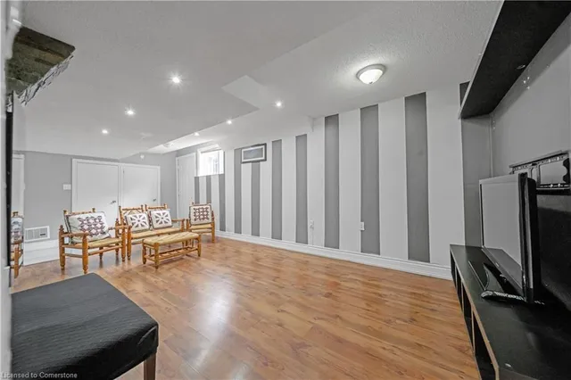 Additional image 12 of 147 Whitwell Dr