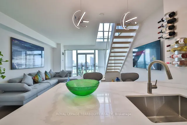 Additional image 6 of 185 Legion Rd Unit Ph06