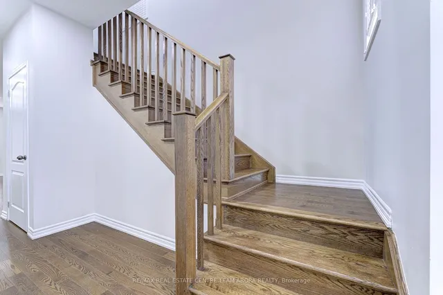 Additional image 15 of 14 Hines St