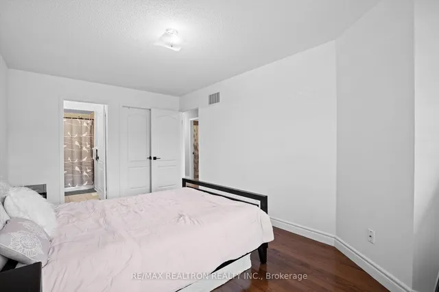 Additional image 16 of 7 Tait Crt