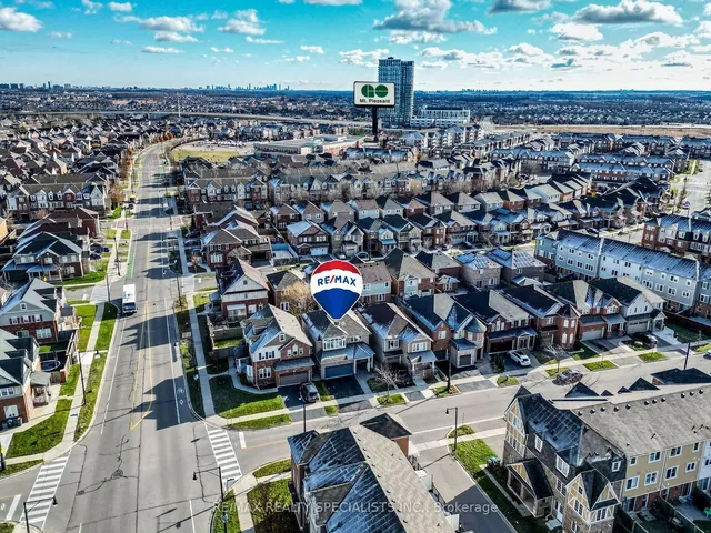 Additional image 38 of 47 Donomore Dr