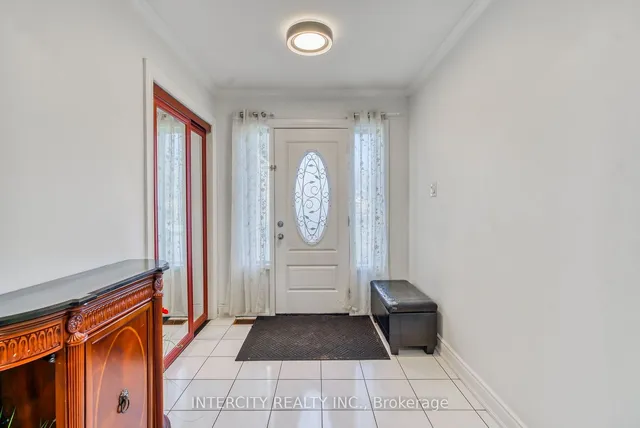 Additional image 2 of 36 Merganser Cres