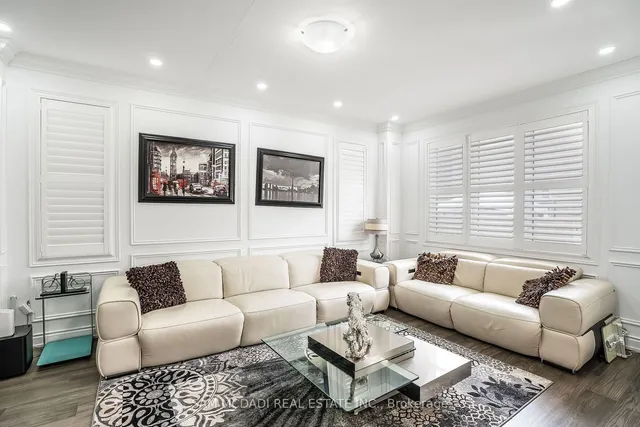 Additional image 29 of 28 Clockwork Dr