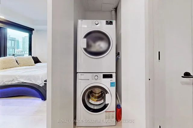 Additional image 14 of 505 Richmond St Unit 1201