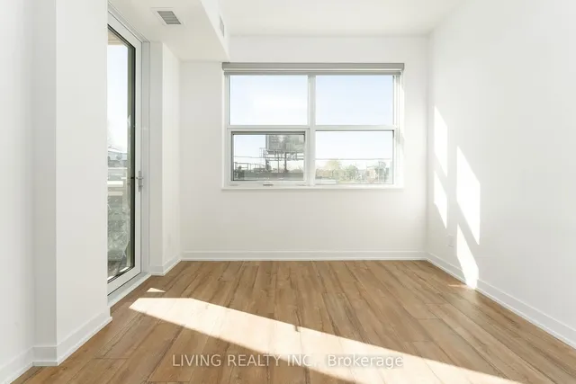 Additional image 6 of 121 Ford St Unit 109