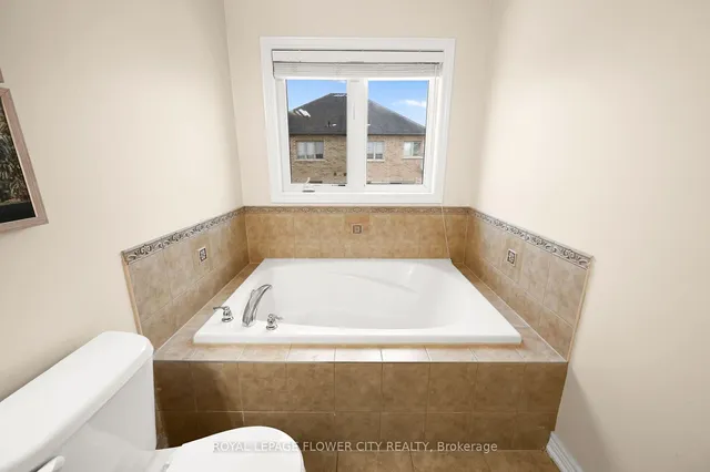 Additional image 22 of 41 Speedwell St