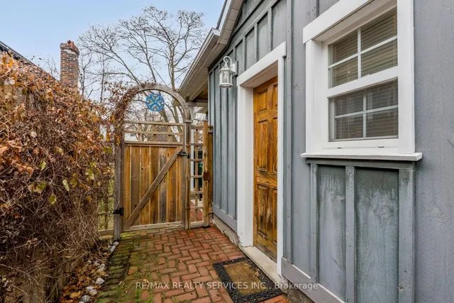 Additional image 31 of 111 Denison Ave