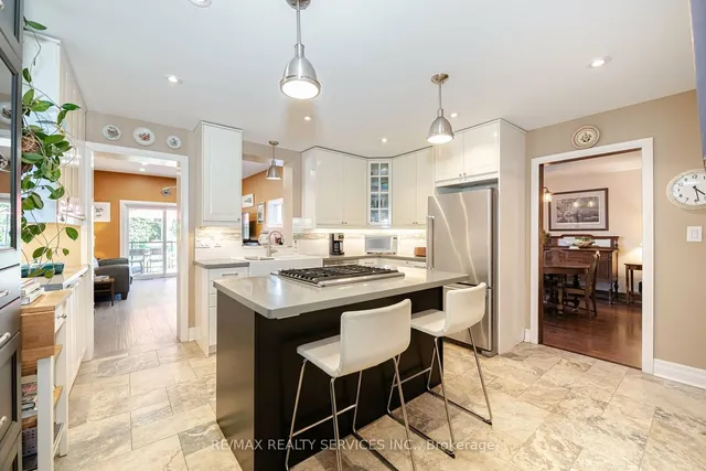 Additional image 12 of 73 Wellington St