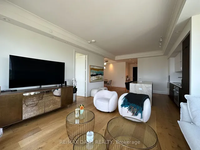 Additional image 21 of 151 Avenue Rd Unit 1002