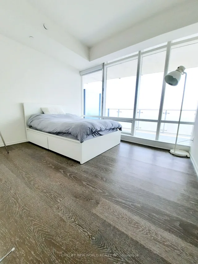 Additional image 15 of 1 Bloor St Unit 6902