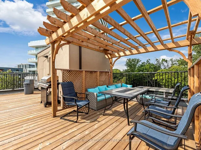 Additional image 21 of 4198 Dundas St Unit 207