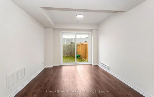 Additional image 8 of 16 Quillberry Clse