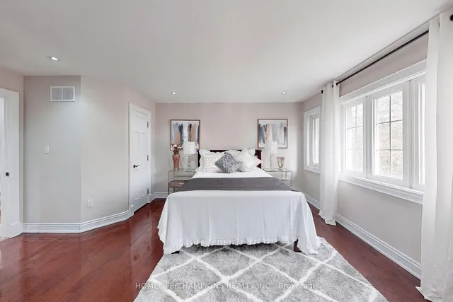 Additional image 18 of 896 Kennedy Rd