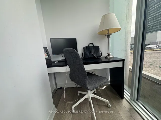 Additional image 18 of 290 Adelaide St Unit 802