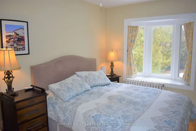 Additional image 11 of 85 Yonge Blvd