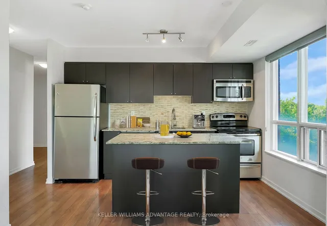 Additional image 7 of 801 Sheppard Ave Unit 512