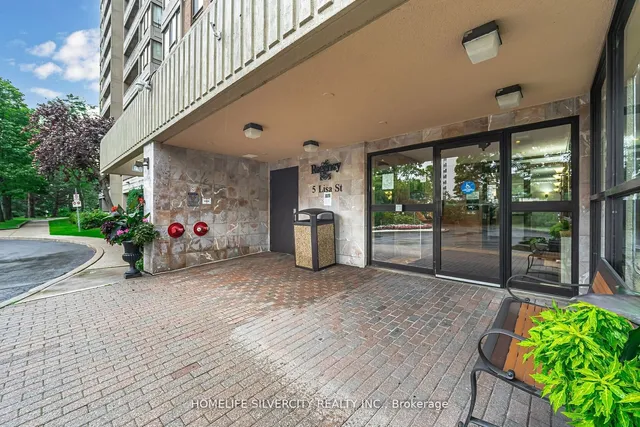 Additional image 2 of 5 Lisa St Unit 1512