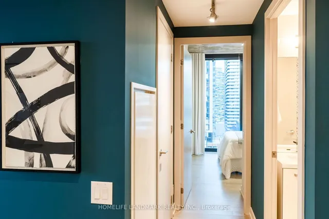 Additional image 14 of 11 Charlotte St Unit 1806