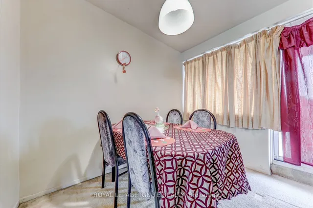 Additional image 9 of 4060 Lawrence Ave Unit 505