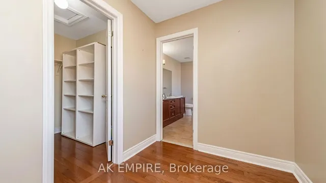 Additional image 21 of 67 Saint Hubert Dr