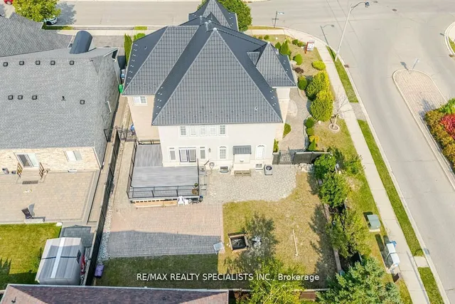 Additional image 38 of 2 Belleville Dr