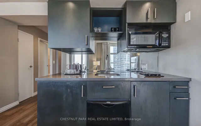 Additional image 11 of 1 King St Unit 2603