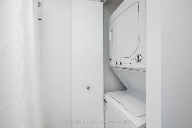 Additional image 18 of 77 Lombard St Unit 712