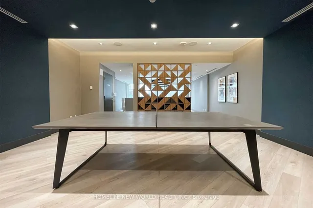 Additional image 23 of 403 Church St Unit 2413