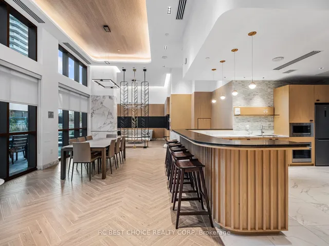 Additional image 28 of 65 Annie Craig Dr Unit 1008